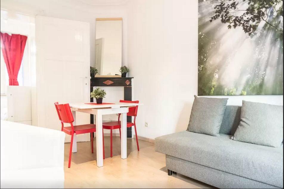 Cool Central Apartment بروكسل المظهر الخارجي الصورة